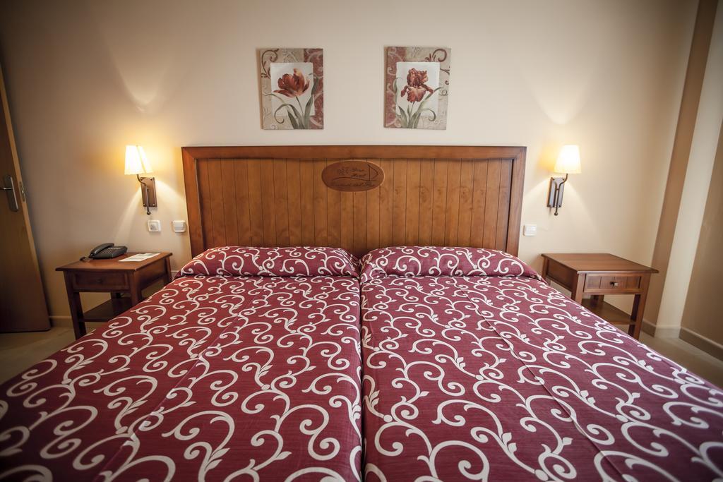 Double or Twin Room,377203624:JPEG